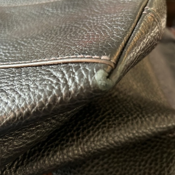 FOSSIL black pebbled leather zip top tote bag - Picture 8 of 9